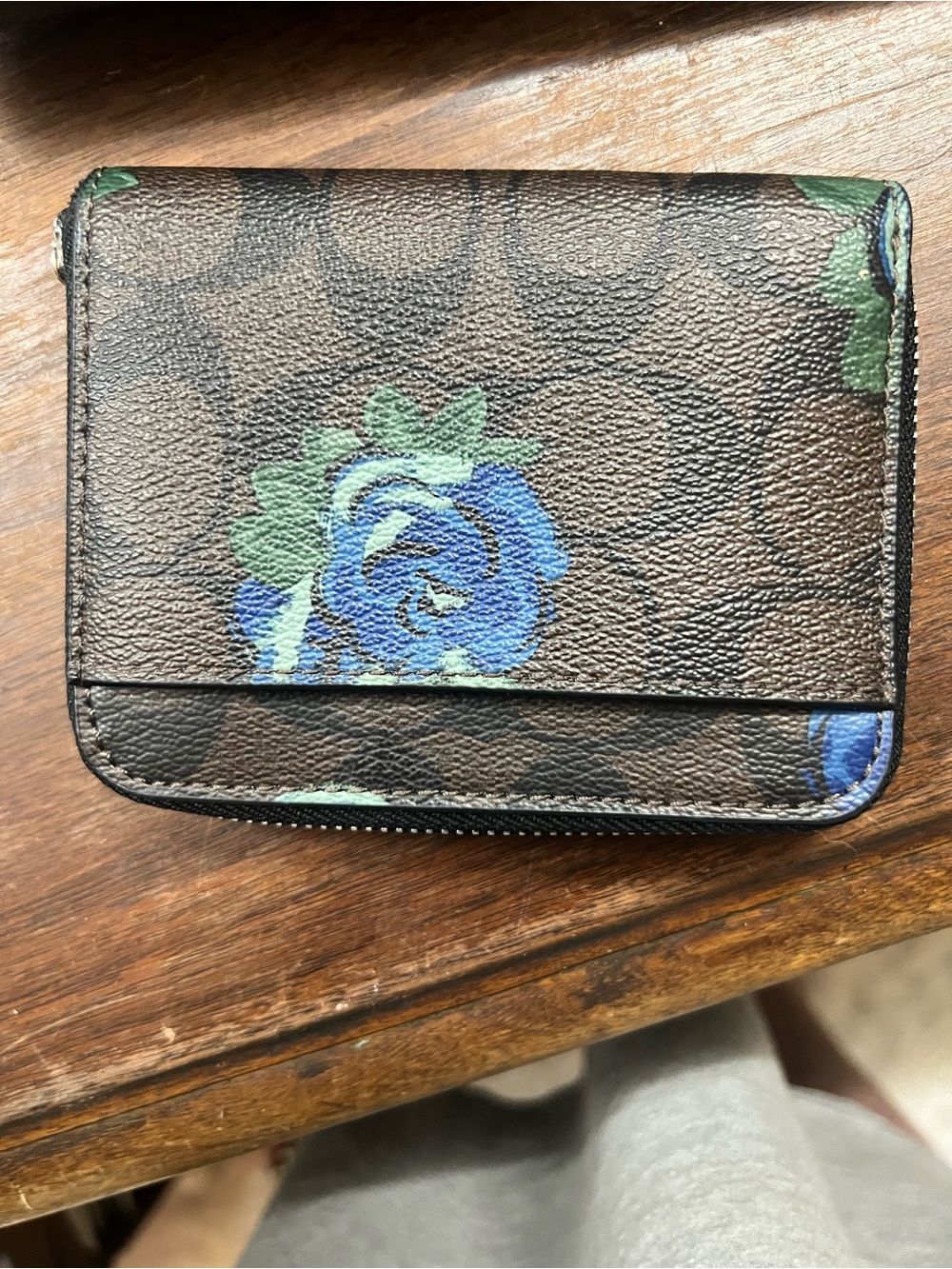 Coach Brown Signature Canvas Wallet Trio with Blue Floral Print - 3 piece set! - Picture 10 of 12